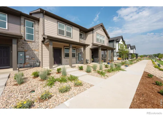 2nd image of 1594 Riverplace Dr #2, Windsor, CO 80550 | MLS# IR1066256