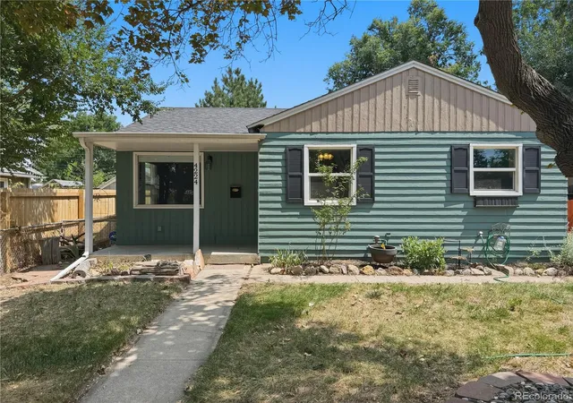 1st image of 4224 S Fox St, Englewood, CO 80110 | MLS# 9363568