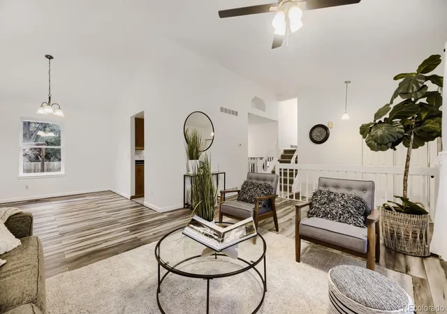 Photo 1 of Single family home for sale at 554 S Kittredge Way, Aurora, CO 80017 | MLS# 8697142 | Listing updated on 2026-09-15