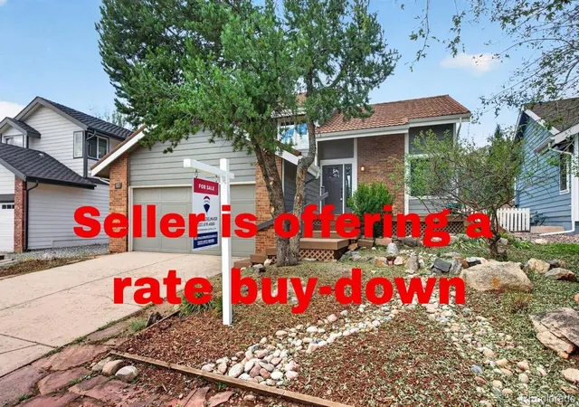 Single family home for sale at 13 Manzanita, Littleton, CO 80127 | MLS# 4607815