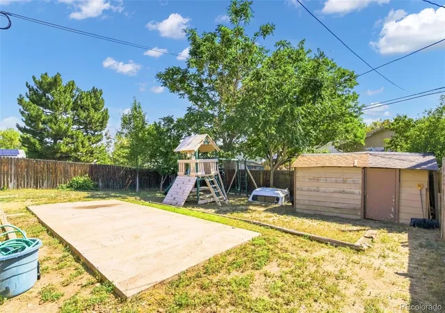 3rd image of 5540 Vallejo St, Denver, CO 80221 | MLS# 8615795