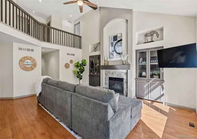 Photo 3 of Single family home for sale at 308 Red Hawk Cir, Silverthorne, CO 80498 | MLS# 6433467 | Listing updated on 2026-10-09