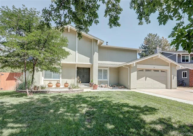 Photo 2 of Single family home for sale at 3624 S Ivory Ct, Aurora, CO 80013 | MLS# 6104167 | Listing updated on 2026-08-23