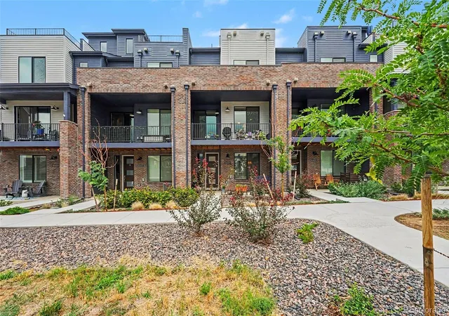 1st image of 8407 Mount Kataka St, Littleton, CO 80125 | MLS# 7527699