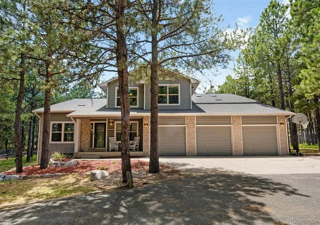 Photo 1 of Single family home for sale at 19780 Indian Summer Ln, Monument, CO 80132 | MLS# 1764163 | Listing updated on 2026-10-06