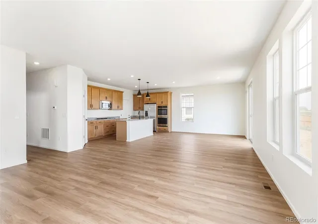 3rd image of 15420 Locust St, Brighton, CO 80602 | MLS# 5291742
