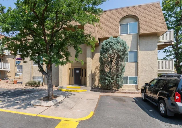 2nd image of 7375 E Quincy Ave #104, Denver, CO 80237 | MLS# 2692074