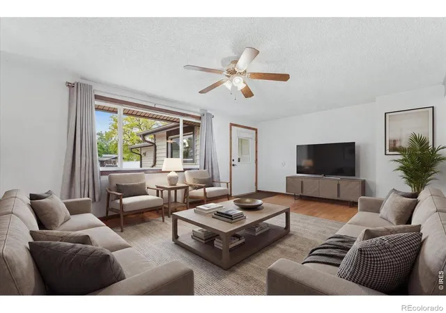 Photo 3 of Single family home for sale at 342 Limber Pl, Loveland, CO 80538 | MLS# IR1066282 | Listing updated on 2026-09-25