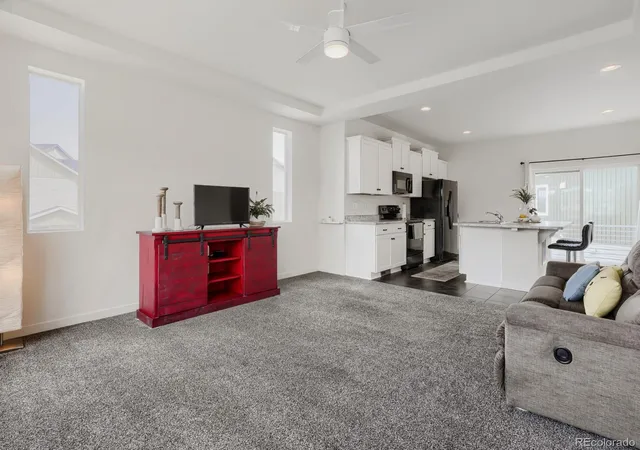 4th image of 19198 E 55Th Ave, Denver, CO 80249 | MLS# 3540410