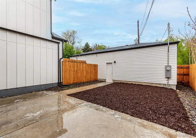 24th image of 1463 Dahlia St #2, Denver, CO 80220 | MLS# 9800888