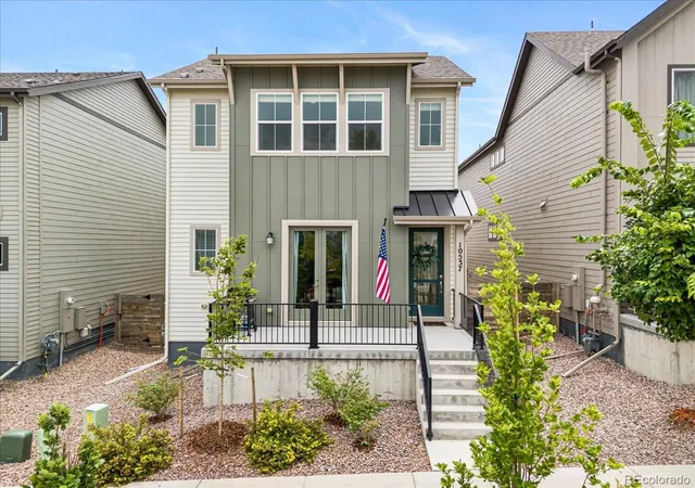 2nd image of 10537 Oncilla Ln, Lone Tree, CO 80124 | MLS# 3826039