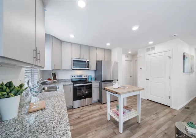 4th image of 10060 Revere Ct, Commerce City, CO 80022 | MLS# 8804856