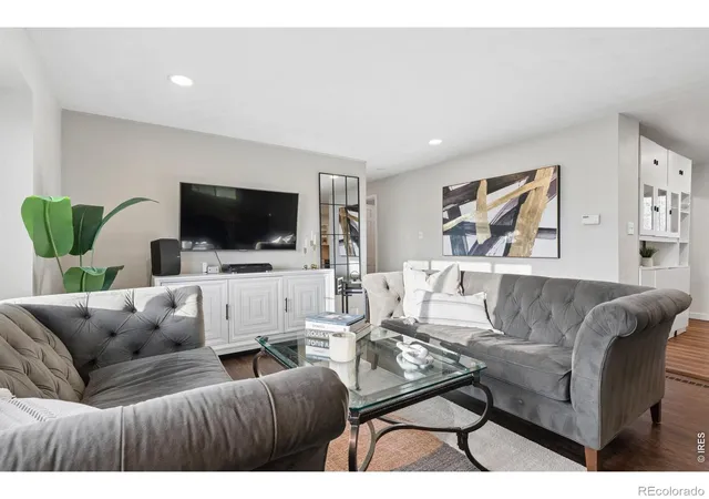 5th image of 3148 E Maplewood Ave, Centennial, CO 80121 | MLS# IR1066292