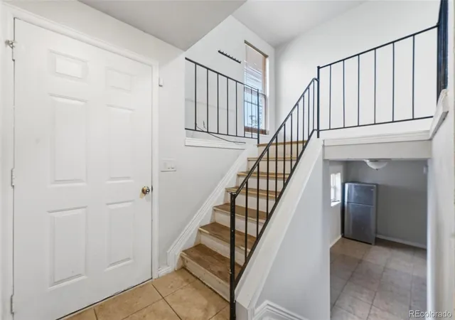 Photo 4 of Single family home for sale at 16683 E Kansas Dr, Aurora, CO 80017 | MLS# 1885170 | Listing updated on 2026-09-08