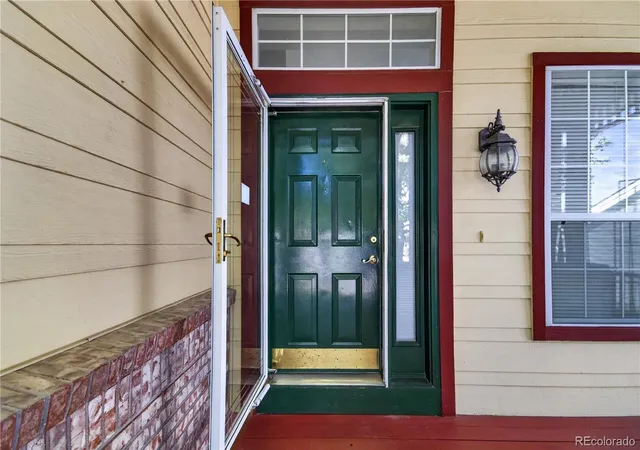 3rd image of 2024 Sandhurst Dr, Castle Rock, CO 80104 | MLS# 4766959