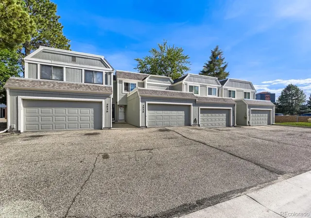 1st image of 2938 S Parker Ct, Aurora, CO 80014 | MLS# 5628870