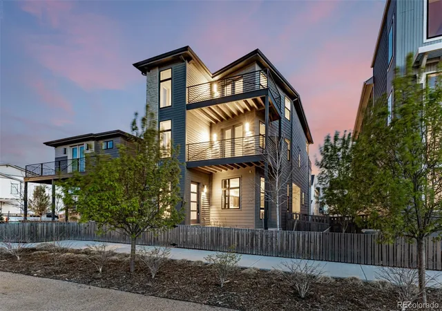 2nd image of 6034 N Nepal St, Aurora, CO 80019 | MLS# 5796355