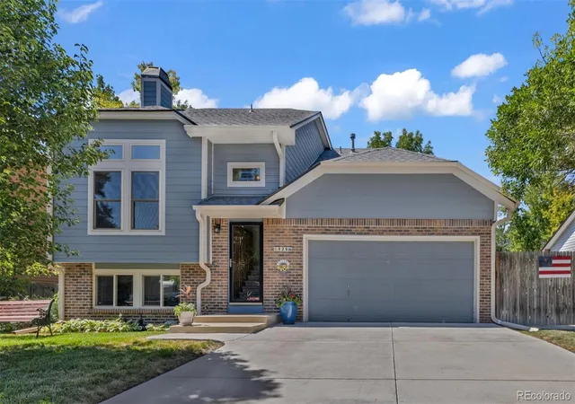 1st image of 829 Buchanan Ln, Longmont, CO 80504 | MLS# 9566981