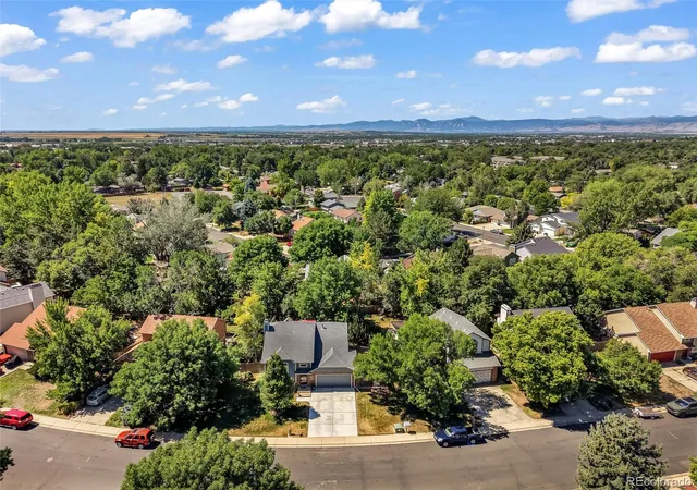 Photo 1 of Single family home for sale at 829 Buchanan Ln, Longmont, CO 80504 | MLS# 9566981 | Listing updated on 2026-09-25