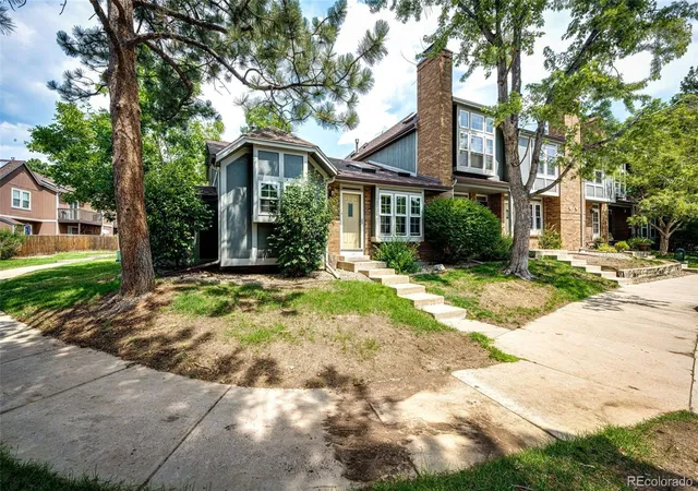 Photo 3 of Townhouse for sale at 1220 S Flower Cir #A, Lakewood, CO 80232 | MLS# 3680421 | Listing updated on 2026-09-24