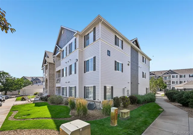 3rd image of 15700 E Jamison Dr #6-104, Englewood, CO 80112 | MLS# 6056110