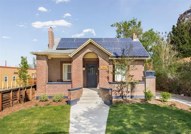 3rd image of 2542 Irving St, Denver, CO 80211 | MLS# 2222953