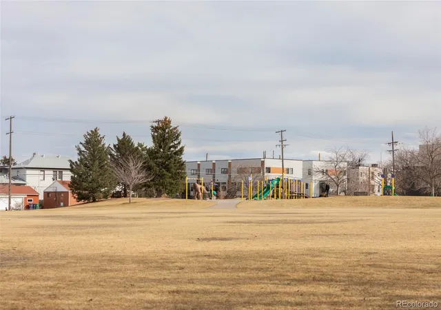 39th image of 2542 Irving St, Denver, CO 80211 | MLS# 2222953