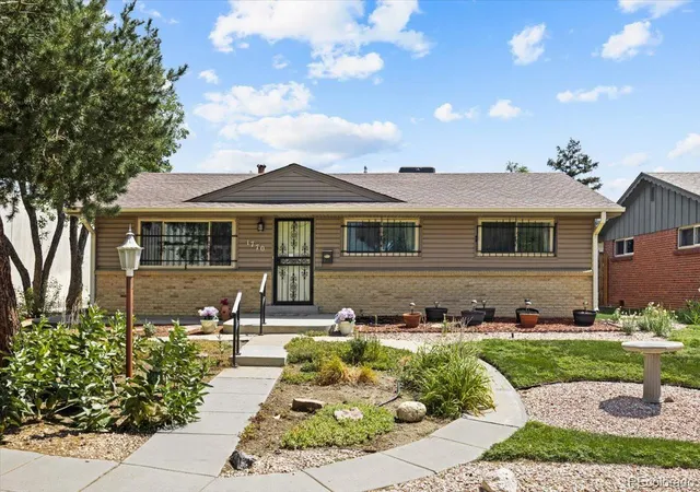 2nd image of 1770 S Clayton St, Denver, CO 80210 | MLS# 5542005