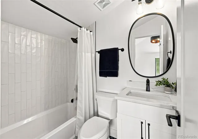Photo 3 of Townhouse for sale at 475 N Galapago St #2, Denver, CO 80204 | MLS# 3842931 | Listing updated on 2026-09-02