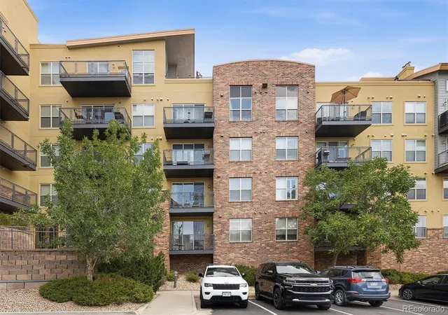 35th image of 9079 E Panorama Cir #413, Englewood, CO 80112 | MLS# 6494188