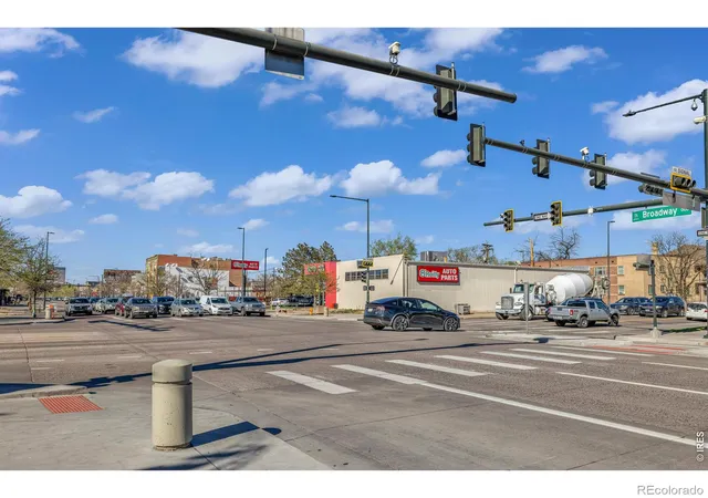 2nd image of 20 S Logan St, Denver, CO 80209