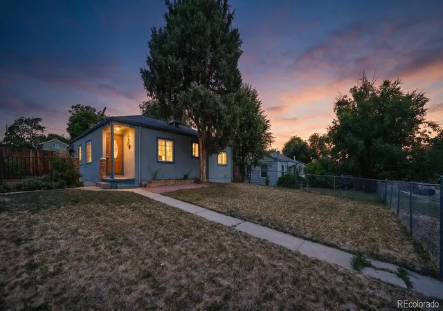 1st image of 801 Hooker St, Denver, CO 80204 | MLS# 4025369