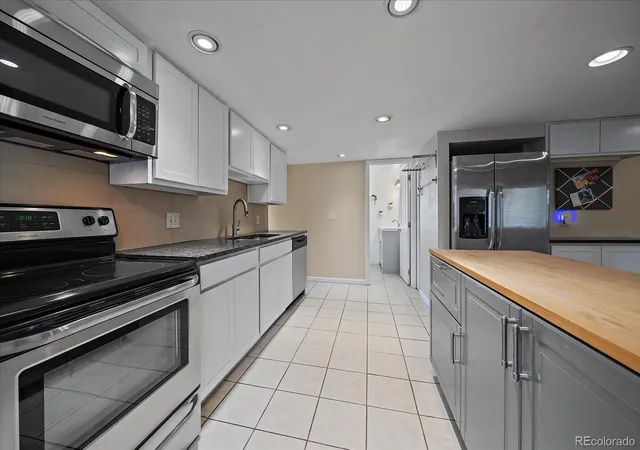 5th image of 2001 W Wesley Ave, Englewood, CO 80110 | MLS# 2442802