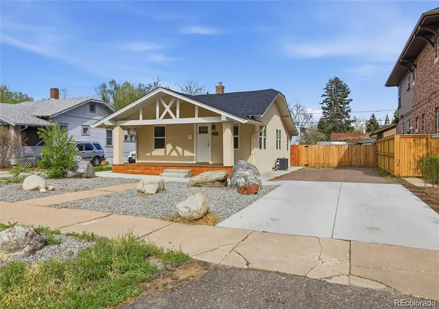 2nd image of 2122 S Franklin St, Denver, CO 80210 | MLS# 1747350