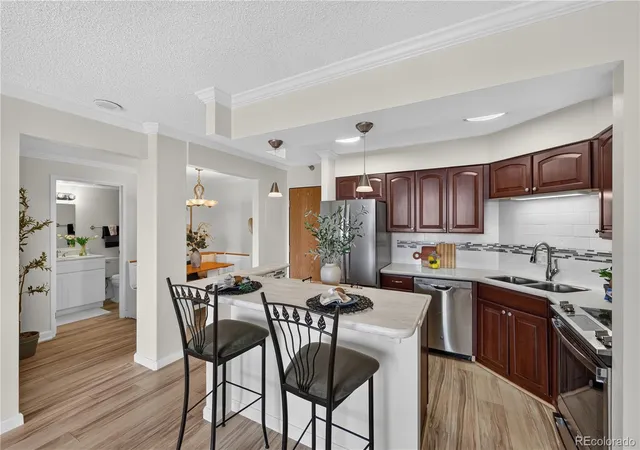 4th image of 1301 Speer Blvd #802, Denver, CO 80204 | MLS# 8960960