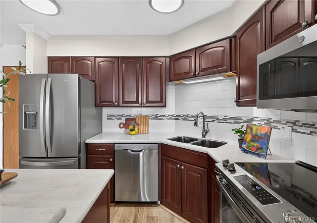 5th image of 1301 Speer Blvd #802, Denver, CO 80204 | MLS# 8960960