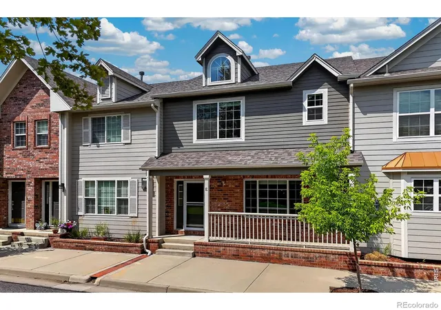 1st image of 510 N Parkside Dr #E, Longmont, CO 80501 | MLS# IR1066336