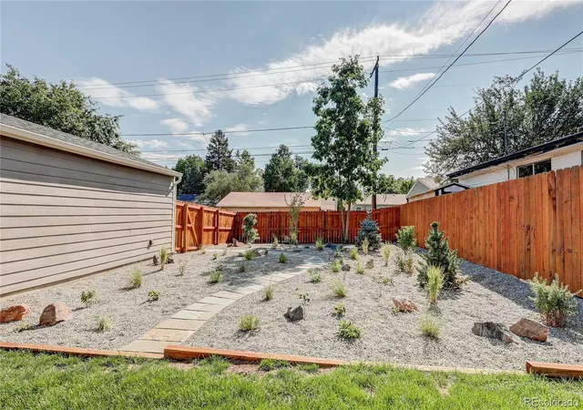 30th image of 4680 S Sherman St, Englewood, CO 80113 | MLS# 3860238
