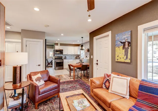 4th image of 4680 S Sherman St, Englewood, CO 80113 | MLS# 3860238