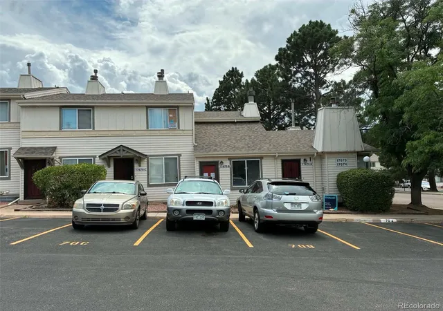 1st image of 17670 E Loyola Dr #B, Aurora, CO 80013 | MLS# 7418703