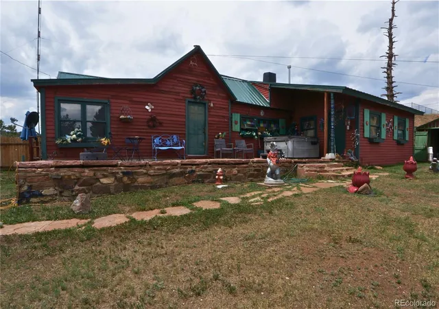 Photo 3 of Single family home for sale at 307 W Golden Ave, Cripple Creek, CO 80813 | MLS# 7917392 | Listing updated on 2026-10-08