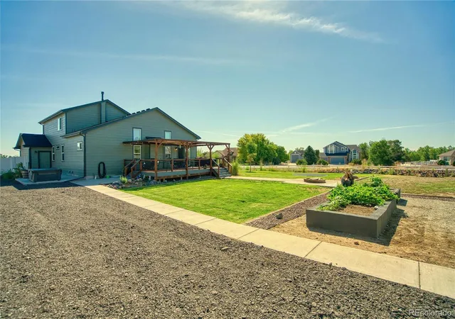 Photo 3 of Single family home for sale at 16515 Umpire Ct, Hudson, CO 80642 | MLS# 2207739 | Listing updated on 2026-09-25