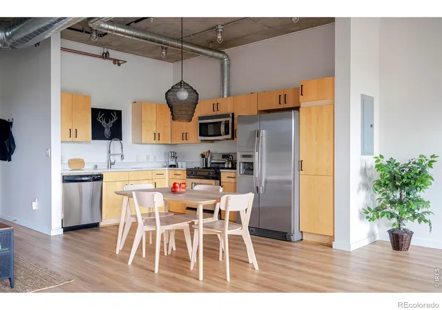 Listing Photo 4 - Condo for sale in building located at 3701 Arapahoe Ave, Boulder, CO 80303 - Unit #208