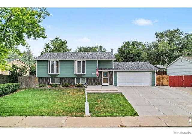 2nd image of 2113 Bowen St, Longmont, CO 80501 | MLS# IR1066356