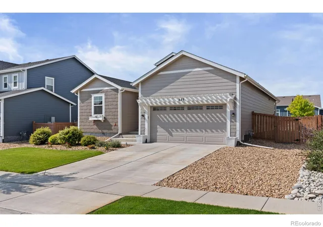 Photo 2 of Single family home for sale at 225 Dorothy Dr, Berthoud, CO 80513 | MLS# IR1066362 | Listing updated on 2026-09-29