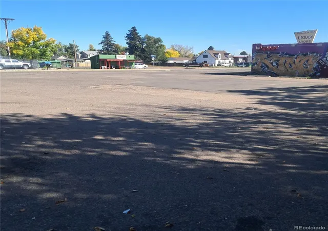 1st image of 5360 W Mississippi Ave, Lakewood, CO 80226 | MLS# 7777175
