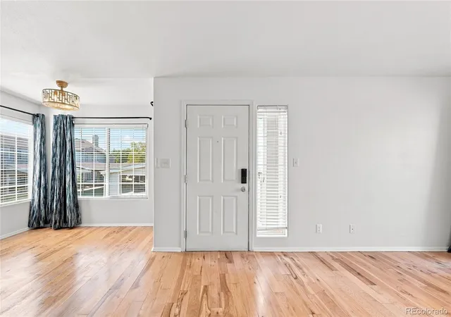 5th image of 8334 Pebble Creek Wy #204, Highlands Ranch, CO 80126 | MLS# 1640176