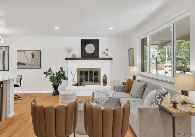 Photo 5 of Single family home for sale at 1569 S Lee St, Lakewood, CO 80232 | MLS# 3383080 | Listing updated on 2026-08-31