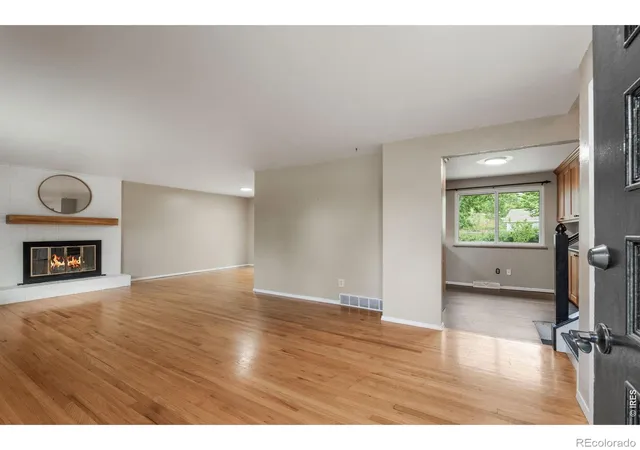 3rd image of 6128 S Madison Ct, Centennial, CO 80121 | MLS# IR1066370