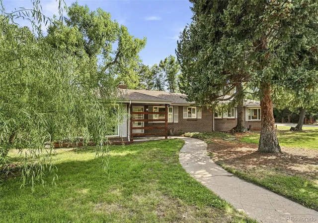 1st image of 7990 Crest Dr, Lakewood, CO 80214 | MLS# 8662599